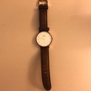 Daniel Wellington 28mm Classic Petite St Mawes